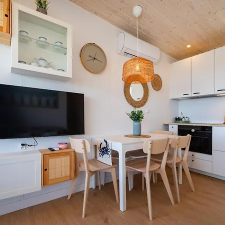 Dragon Bay-saphira Apartment *