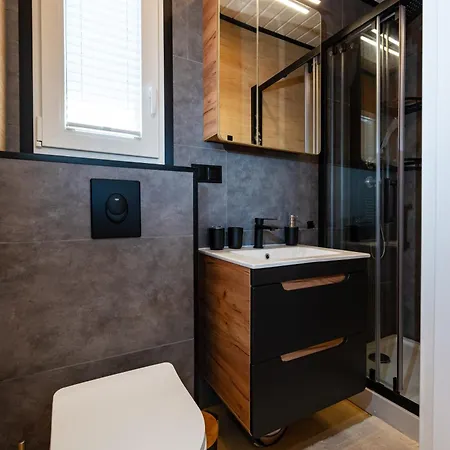 Daire Dragon Bay-saphira Drage