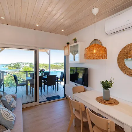 Dragon Bay-saphira * Драге