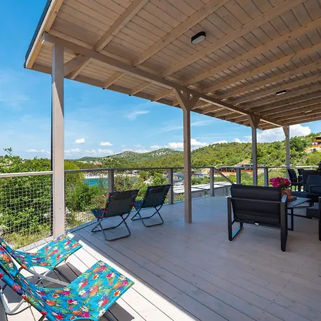 Apartman Dragon Bay-saphira *