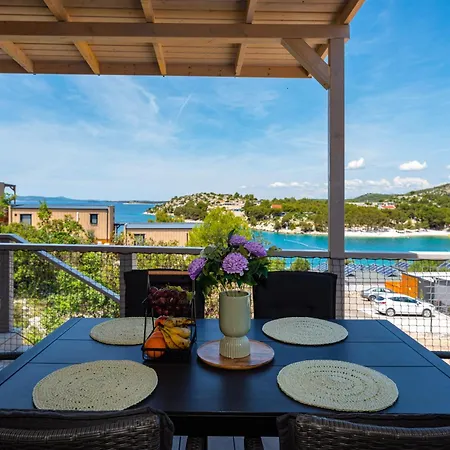Apartman Dragon Bay-saphira *