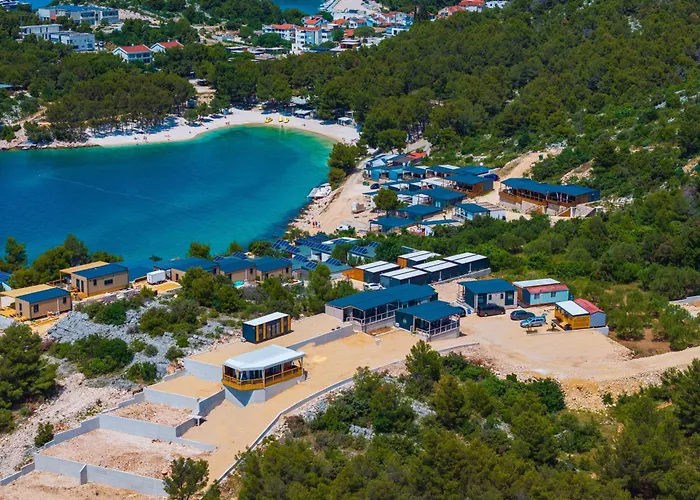 Dragon Bay-saphira Apartman *